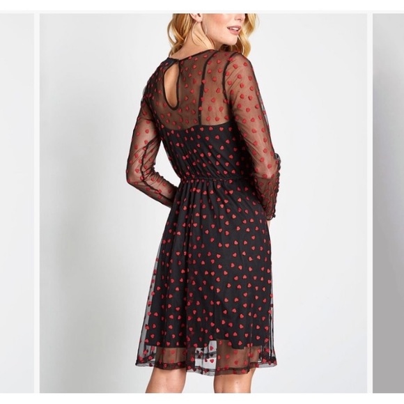 NWT ModCloth from Nordstrom Black & Red Heart Dress Size Small - Picture 3 of 13